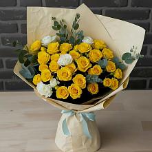 Букет цветов из:  Розы в Троицкой Краснодарского края