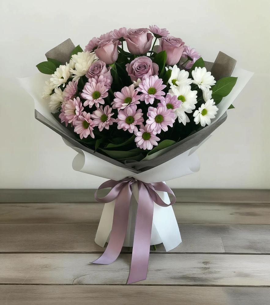 Букет цветов из: Хризантемы и Розы в Троицкой Краснодарского края