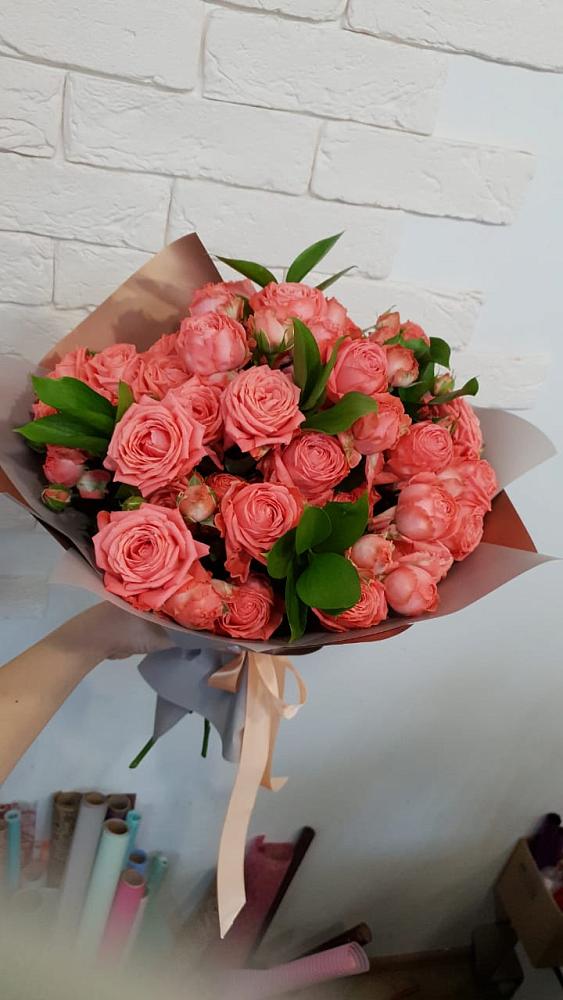 Букет цветов из: Розы в Троицкой Краснодарского края