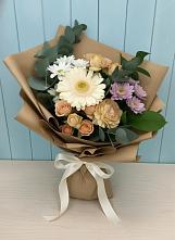 Букет цветов из:  Герберы и Хризантемы в Троицкой Краснодарского края