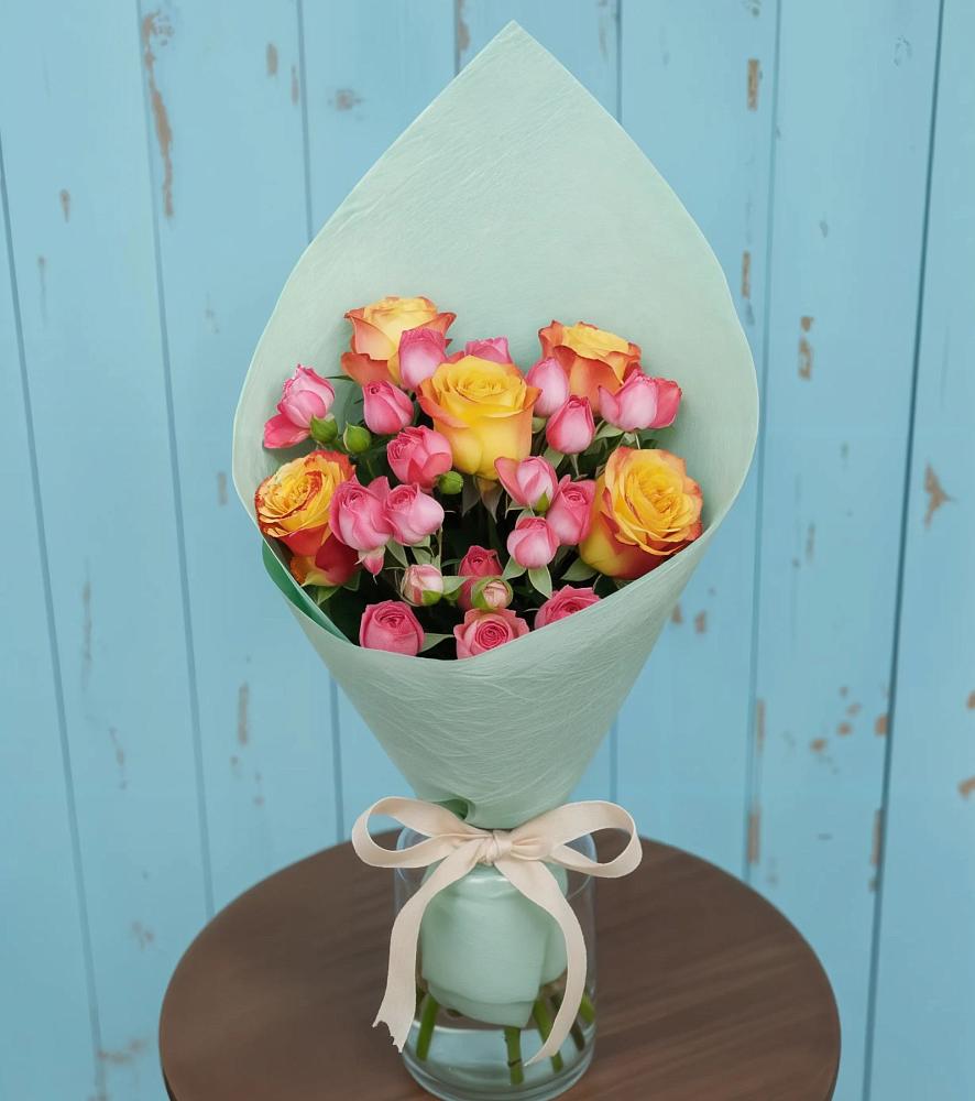 Букет цветов из: Розы в Троицкой Краснодарского края