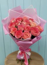 Букет 15 Розовых роз Равель в Троицкой Краснодарского края
