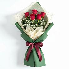 Букет цветов из:  Розы в Троицкой Краснодарского края