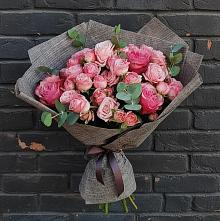 Букет цветов из:  Розы в Троицкой Краснодарского края