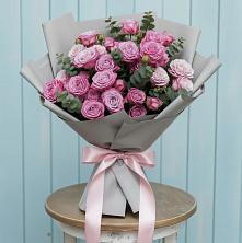 Букет цветов из:  Розы в Троицкой Краснодарского края